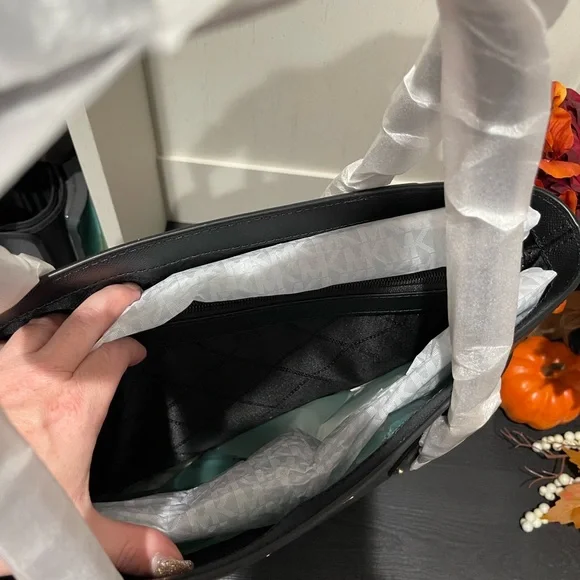 Michael Kors tote bag - Picture 5 of 8